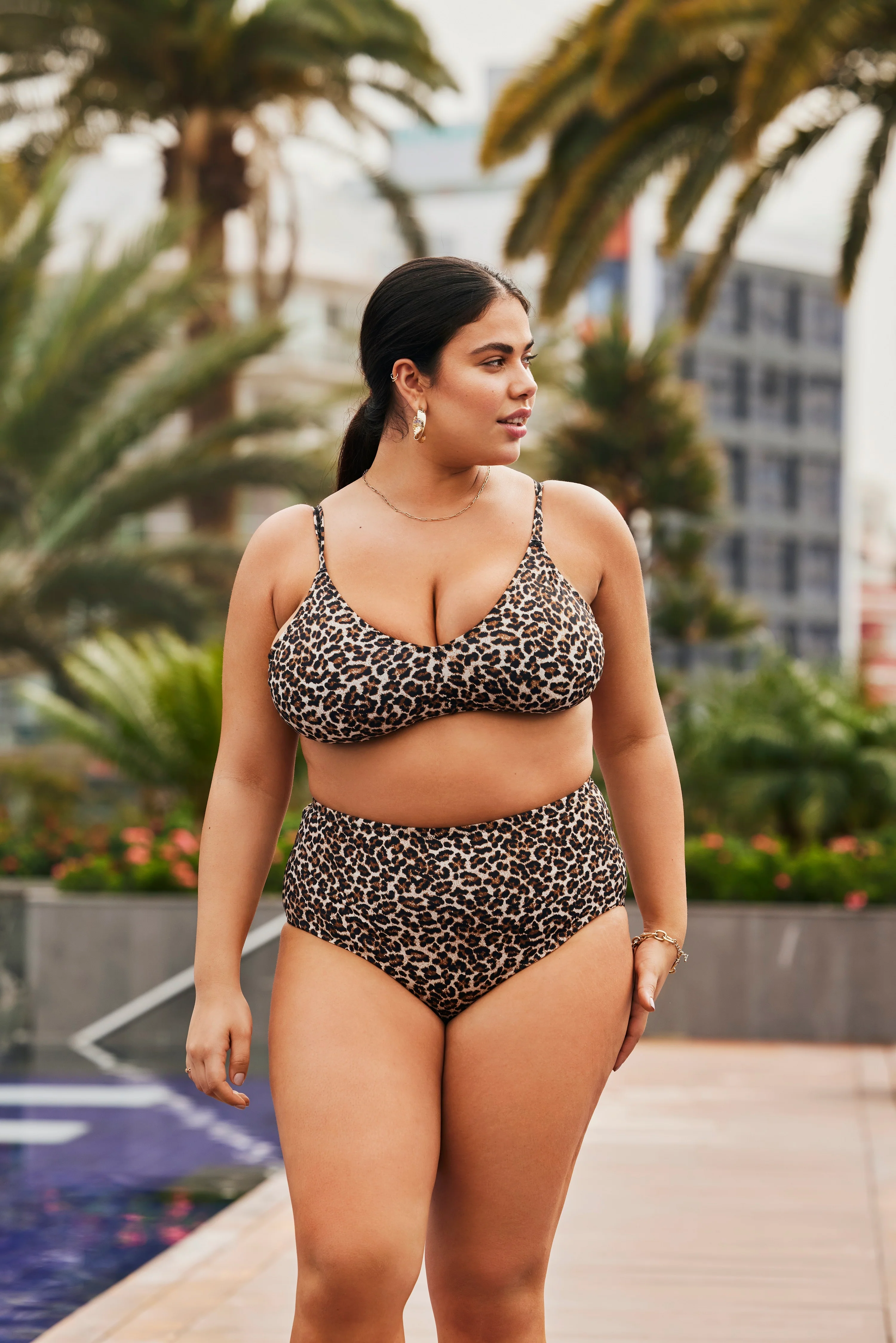 Elly højtaljet bikini-trusse fra Carmakoma - Image 6