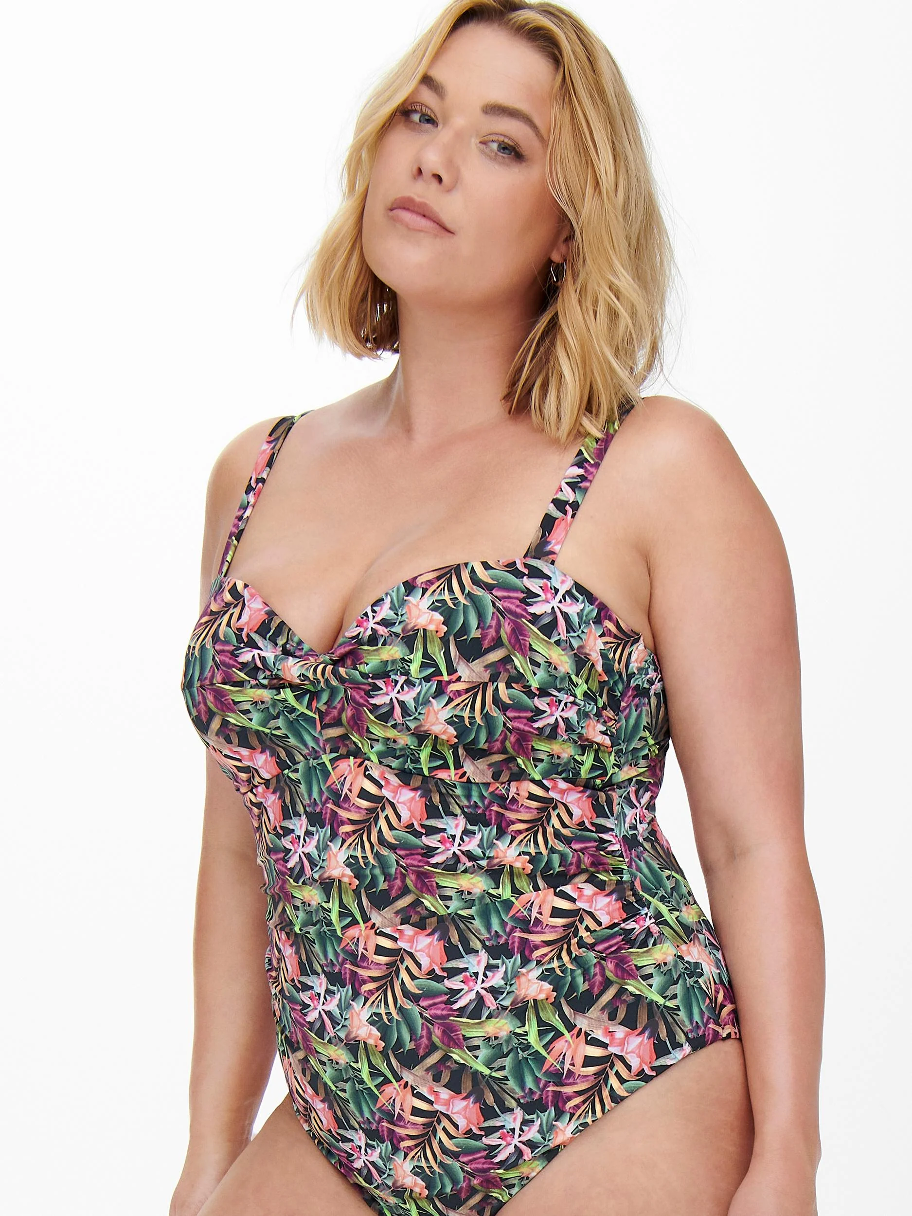 CarElly Swimsuit - Image 13